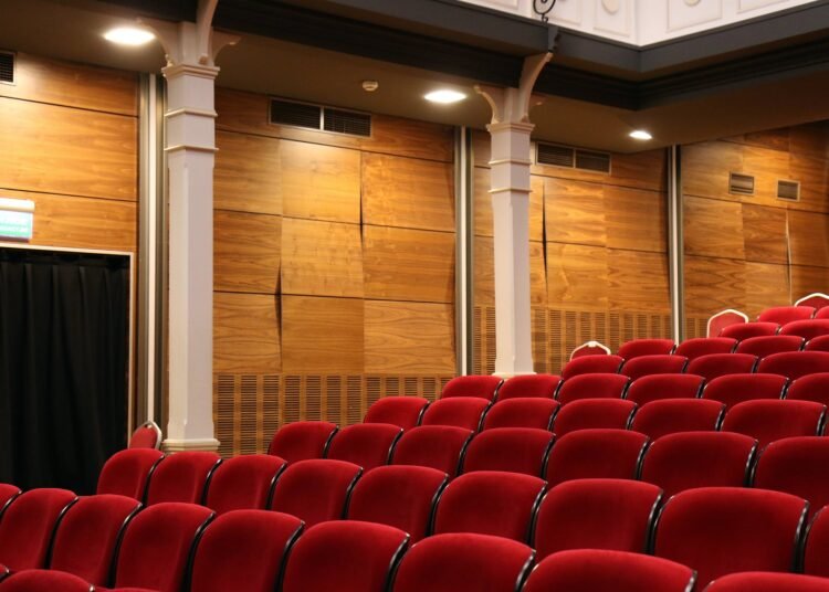 अमरप्रेम – १९७२